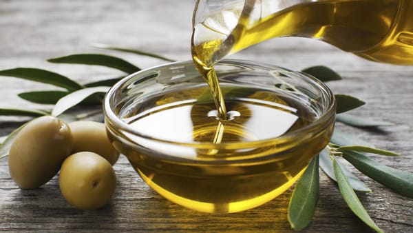 España: el país rey de los aceites de oliva. Conozca los 10 mejores.