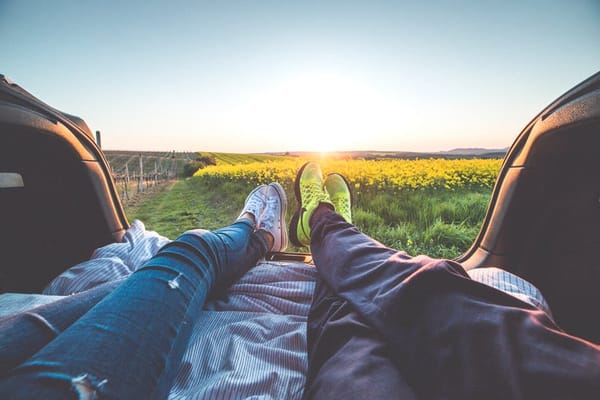 10 Cosas Que Debes Hacer Si Quieres Enamorar A Un Viajero