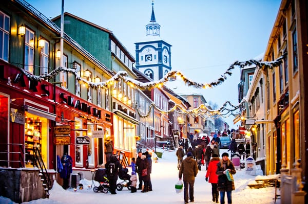 OCHO CIUDADES PARA VIAJAR EN NAVIDAD